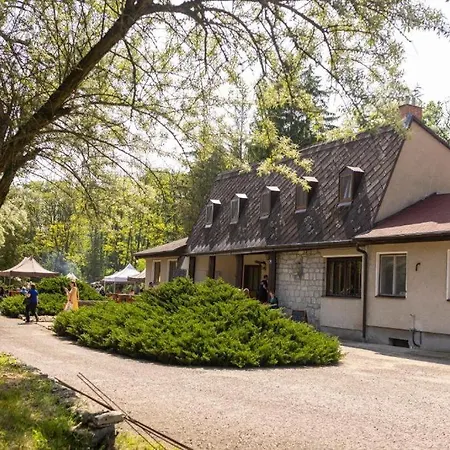 Lovecka Myslivna Lodge Hrusovany nad Jevisovkou